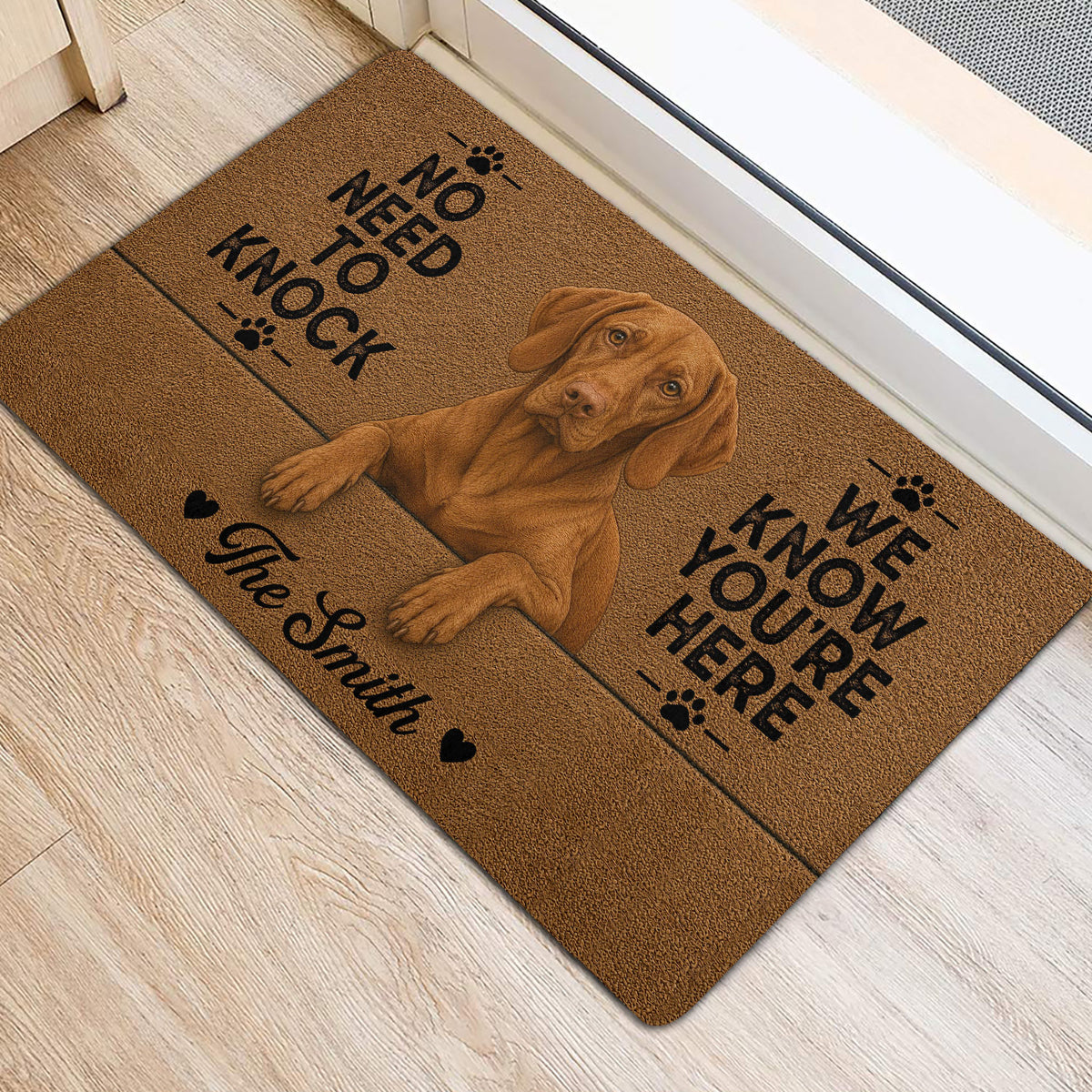 Vizsla dog front door mat with paw print accents and welcoming message