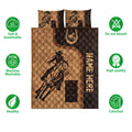 Barrel racing quilt bedding set with horse and rider artwork shown alongside product feature icons