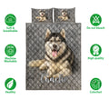 Husky quilt bedding set with portrait artwork, matching pillow designs, and feature icons