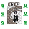 Tuxedo cat quilt bedding set shown with cat artwork, paw print accents, and product feature icons