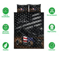 Dirt track racing quilt bedding set with sprint car artwork, star-spangled graphics, and product feature icons