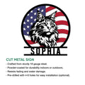 Maine Coon cat metal sign product infographic showing the cut-steel design and display features