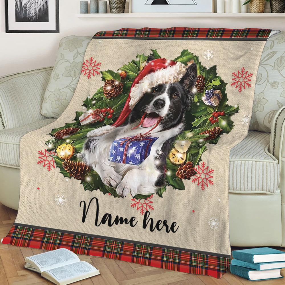 Ohaprints-Fleece-Sherpa-Blanket-Border-Collie-Wearing-Christmas-Hat-Wreaths-Custom-Personalized-Name-Soft-Throw-Blanket-1952-Sherpa Blanket