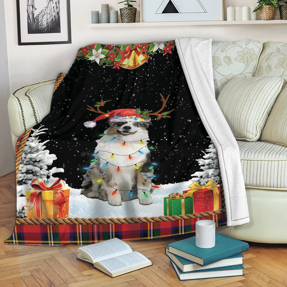 Ohaprints-Fleece-Sherpa-Blanket-Australian-Shepherd-Christmas-Hat-With-String-Christmas-Tree-Snowflake-Gift-Soft-Throw-Blanket-2057-Fleece Blanket