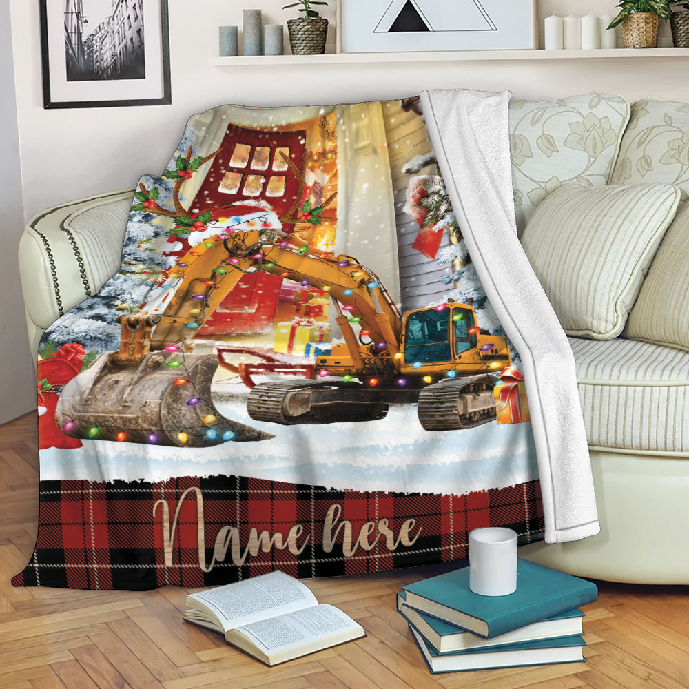 Ohaprints-Fleece-Sherpa-Blanket-Excavator-With-Santa-Hat-Christmas-Gift-Box-Custom-Personalized-Name-Soft-Throw-Blanket-2127-Fleece Blanket