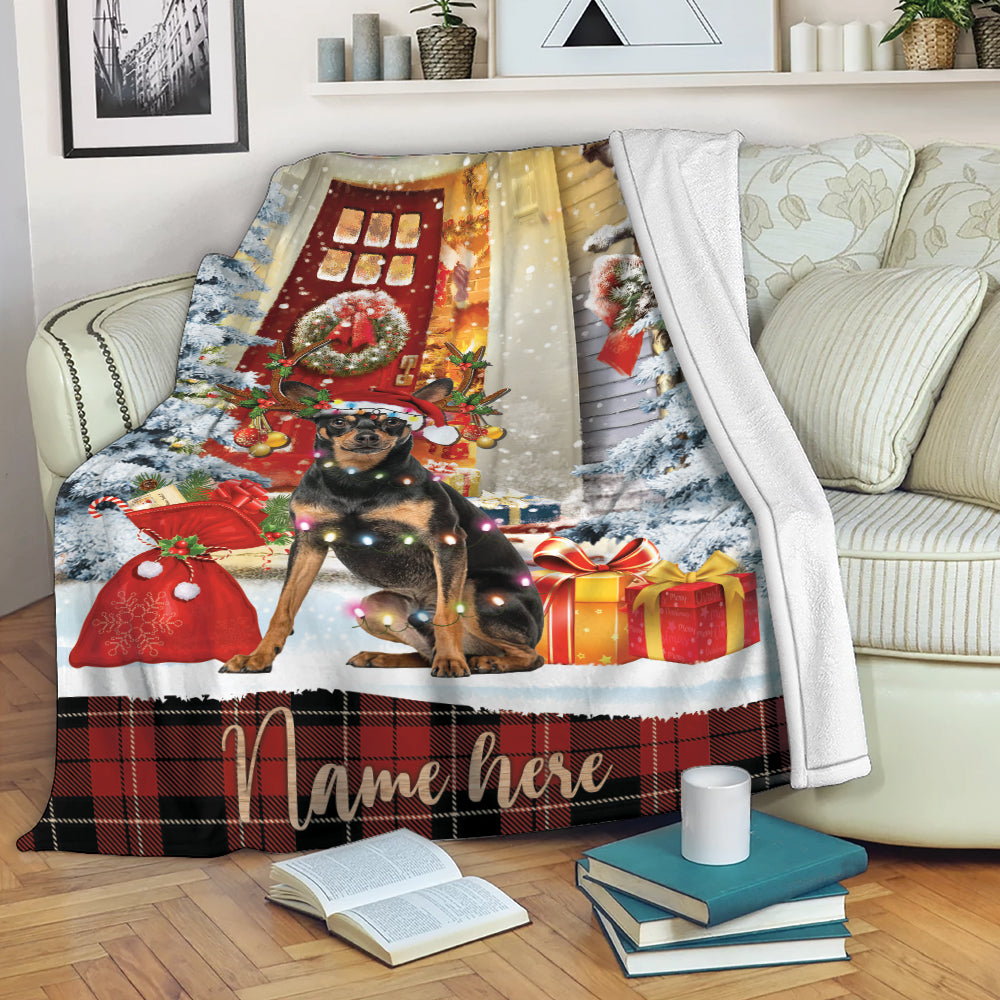 Ohaprints-Fleece-Sherpa-Blanket-Miniature-Pinscher-With-Santa-Hat-Christmas-Gift-Box-Custom-Personalized-Name-Soft-Throw-Blanket-2130-Fleece Blanket