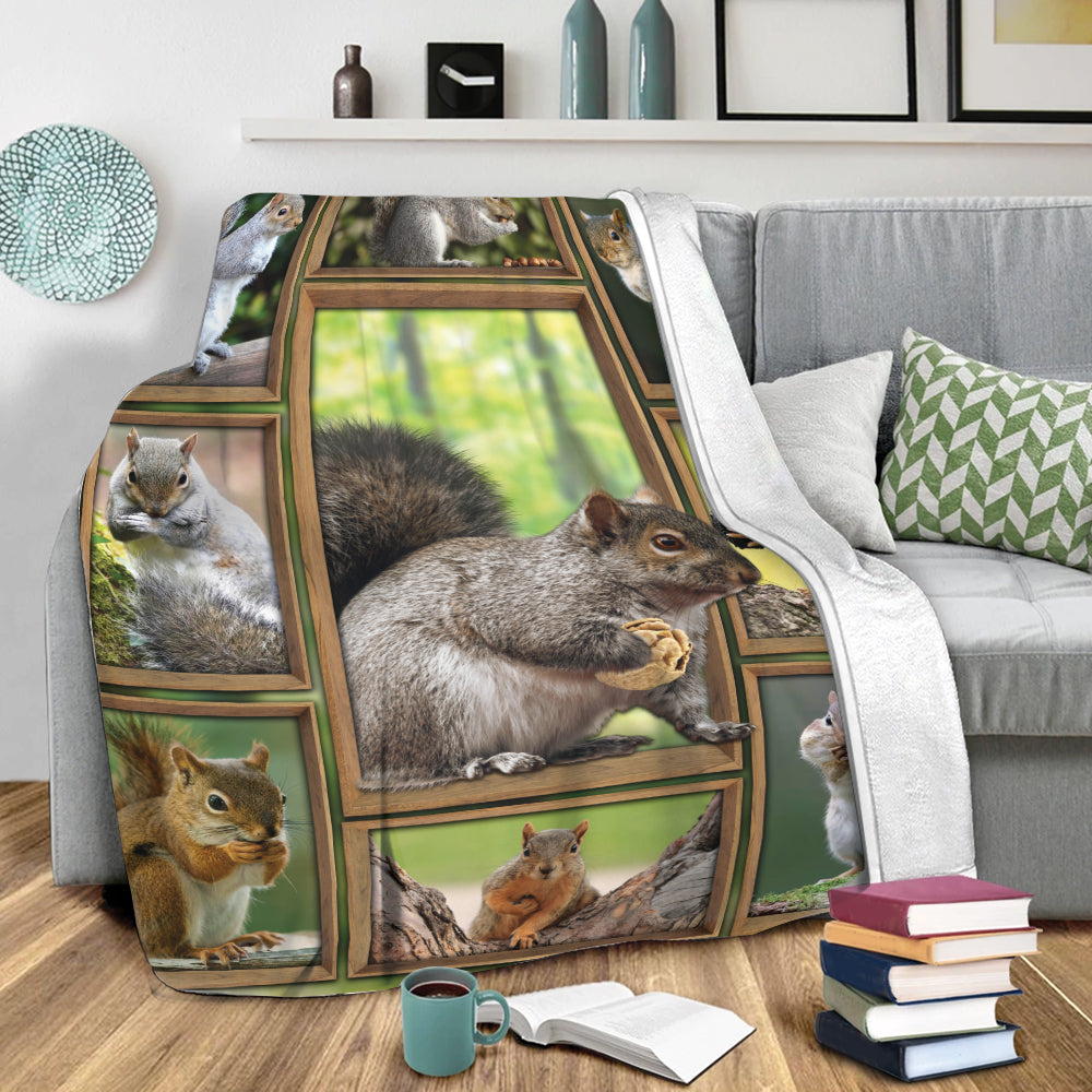 Ohaprints-Fleece-Sherpa-Blanket-Squirrels-Squirrel-Lover-Gifts-Soft-Throw-Blanket-2161-Sherpa Blanket