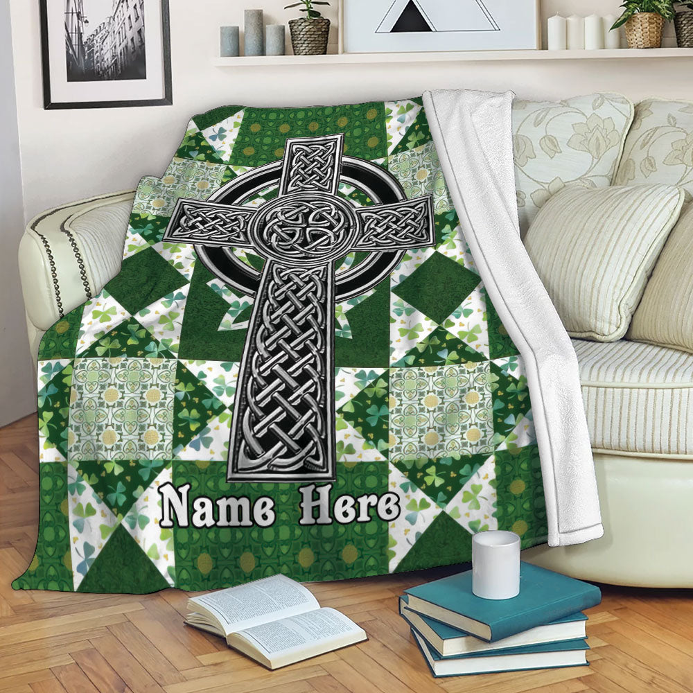 Ohaprints-Fleece-Sherpa-Blanket-Irish-Celtic-Knot-Shamrock-Green-&-White-Patchwork-Custom-Personalized-Name-Soft-Throw-Blanket-2209-Fleece Blanket