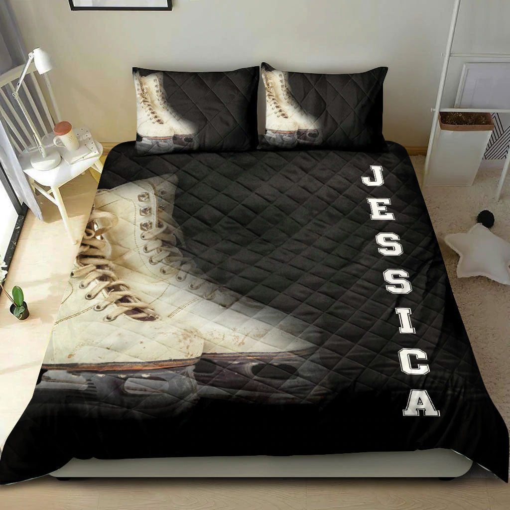 Ohaprints-Quilt-Bed-Set-Pillowcase-Ice-Skating-Shoe-Skater-Player-Fan-Gift-Idea-Black-Custom-Personalized-Name-Blanket-Bedspread-Bedding-1057-King (90'' x 100'')