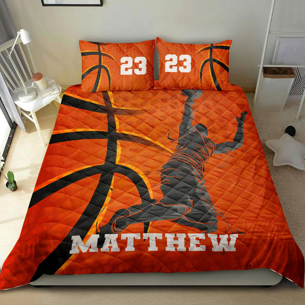 Ohaprints-Quilt-Bed-Set-Pillowcase-Basketball-Player-Posing-Fan-Gift-Red-Orange-Custom-Personalized-Name-Number-Blanket-Bedspread-Bedding-374-Double (70'' x 80'')