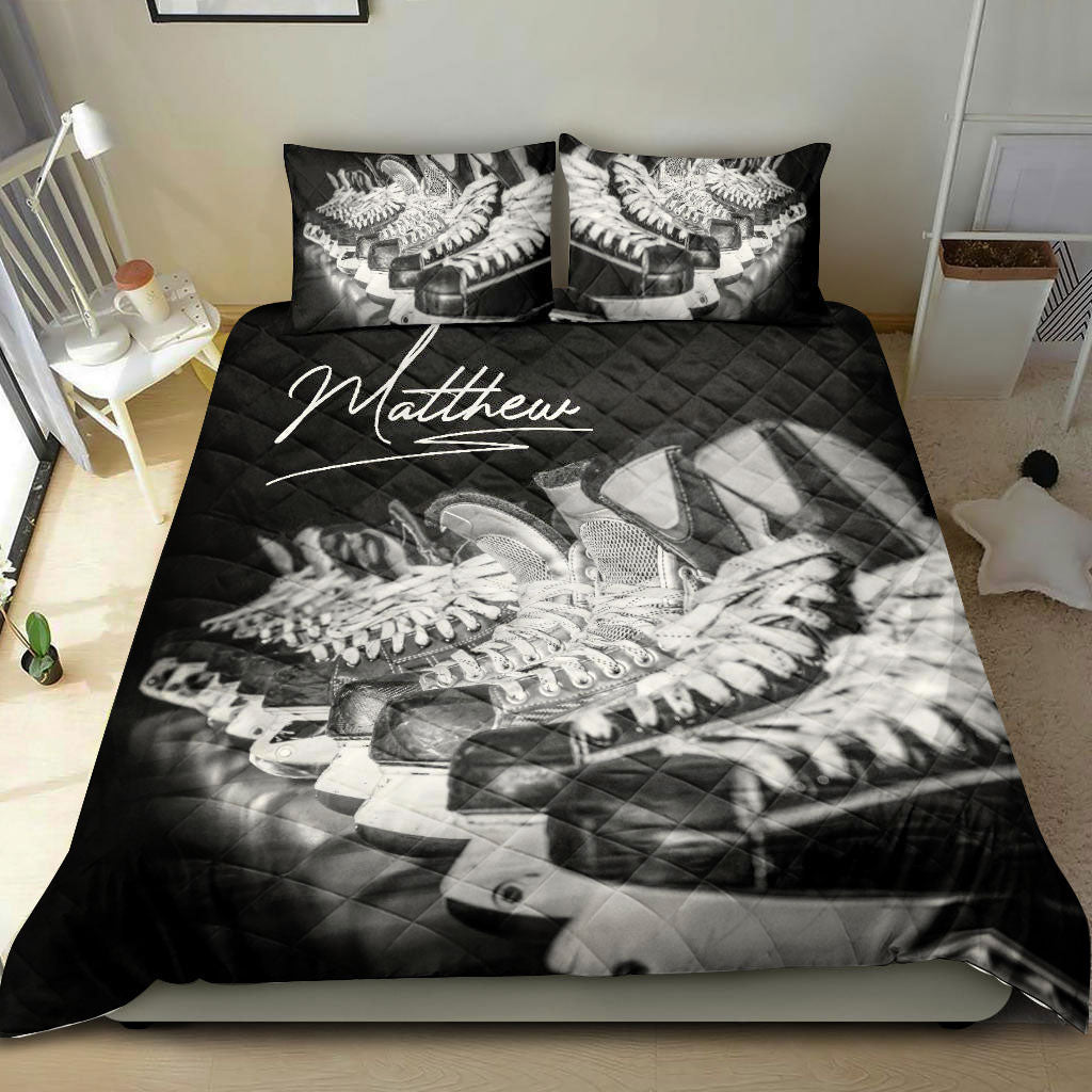 Ohaprints-Quilt-Bed-Set-Pillowcase-Hockey-Skate-Shoes-Player-Fan-Gift-Vintage-Black-Custom-Personalized-Name-Blanket-Bedspread-Bedding-2730-Double (70'' x 80'')