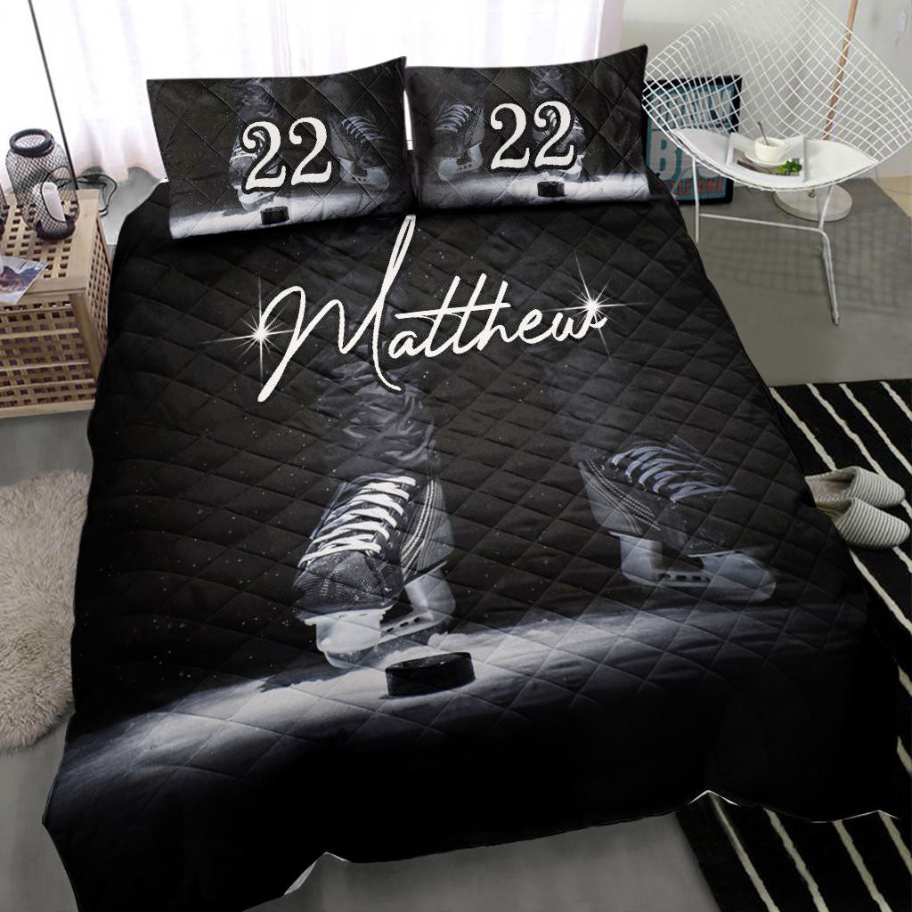 Ohaprints-Quilt-Bed-Set-Pillowcase-Hockey-Shoes-Skate-Player-Fan-Gift-Idea-Black-Custom-Personalized-Name-Number-Blanket-Bedspread-Bedding-997-Throw (55'' x 60'')
