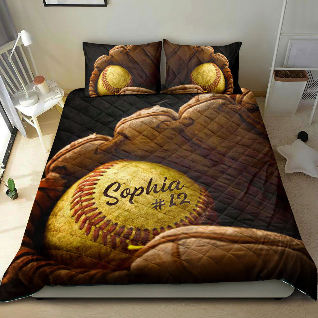 Ohaprints-Quilt-Bed-Set-Pillowcase-Softball-Glove-Ball-Player-Fan-Gift-Vintage-Custom-Personalized-Name-Number-Blanket-Bedspread-Bedding-485-Double (70'' x 80'')