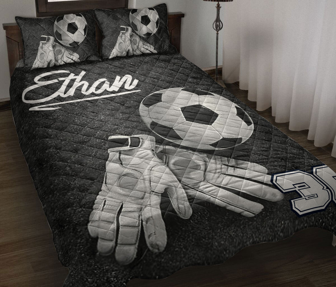 Ohaprints-Quilt-Bed-Set-Pillowcase-Soccer-Goalkeeper-Gloves-Sports-Lover-Fan-Unique-Gift-Custom-Personalized-Name-Blanket-Bedspread-Bedding-3012-Throw (55'' x 60'')