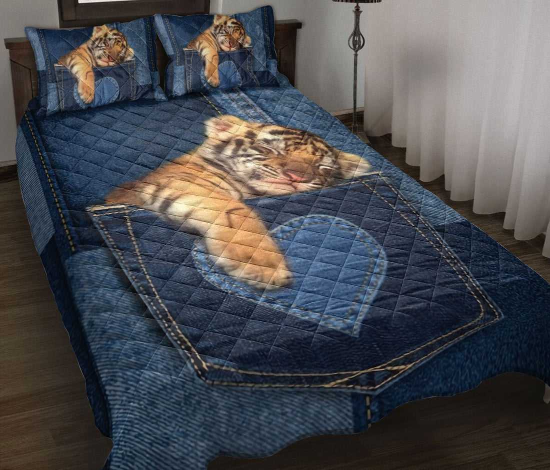 Ohaprints-Quilt-Bed-Set-Pillowcase-Cute-Sleeping-Tiger-In-Pocket-Jean-Patchwork-Pattern-Gift-For-Animal-Lover-Blanket-Bedspread-Bedding-1341-Throw (55'' x 60'')