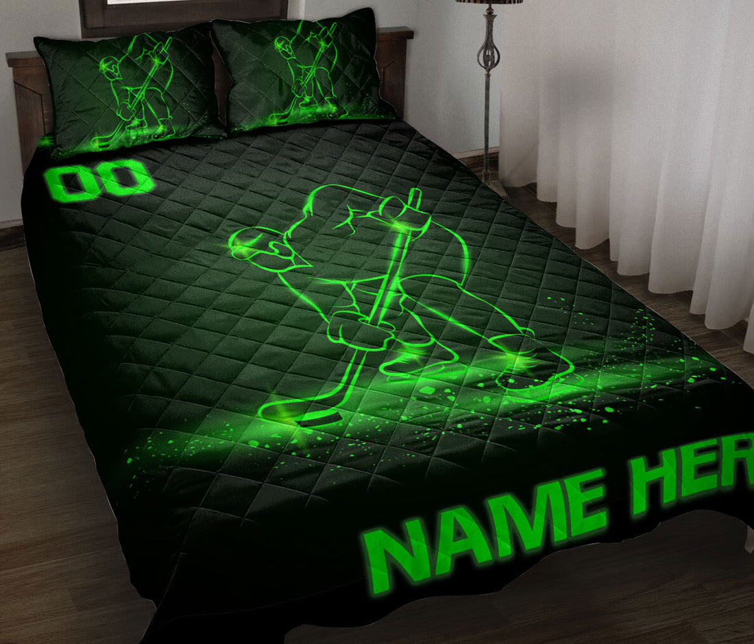 Ohaprints-Quilt-Bed-Set-Pillowcase-Hockey-Player-Green-Pattern-Sport-Lover-Gift-Custom-Personalized-Name-Number-Blanket-Bedspread-Bedding-3238-Double (70'' x 80'')