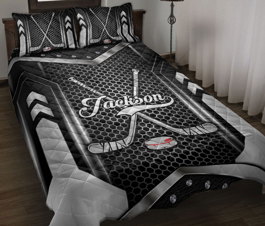 Ohaprints-Quilt-Bed-Set-Pillowcase-Hockey-Ball-Gift-For-Sport-Lover-B&W-Pattern-Custom-Personalized-Name-Blanket-Bedspread-Bedding-690-Throw (55'' x 60'')