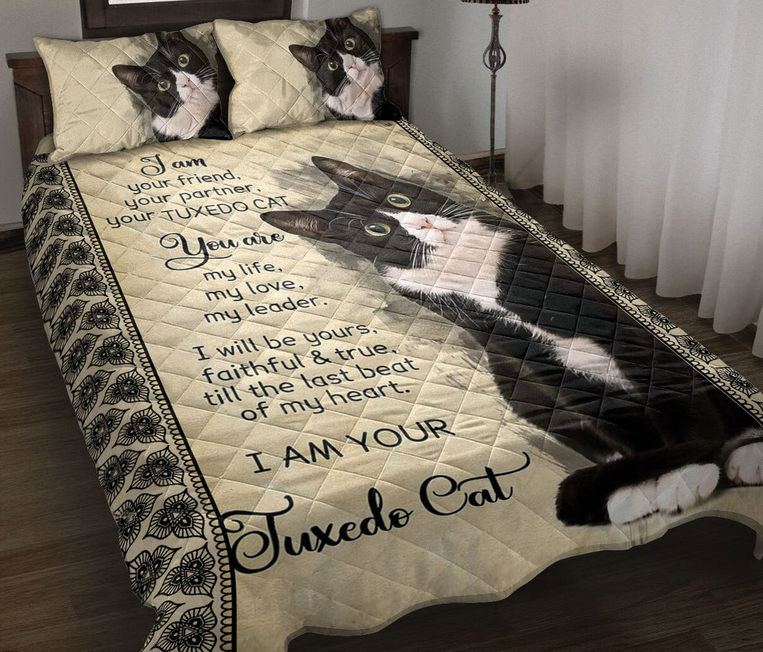 Ohaprints-Quilt-Bed-Set-Pillowcase-Black-&-White-Tuxedo-Cat-I-Am-Your-Friend-Gift-For-Cat-Kitten-Pet-Lover-Beige-Blanket-Bedspread-Bedding-1966-Throw (55'' x 60'')