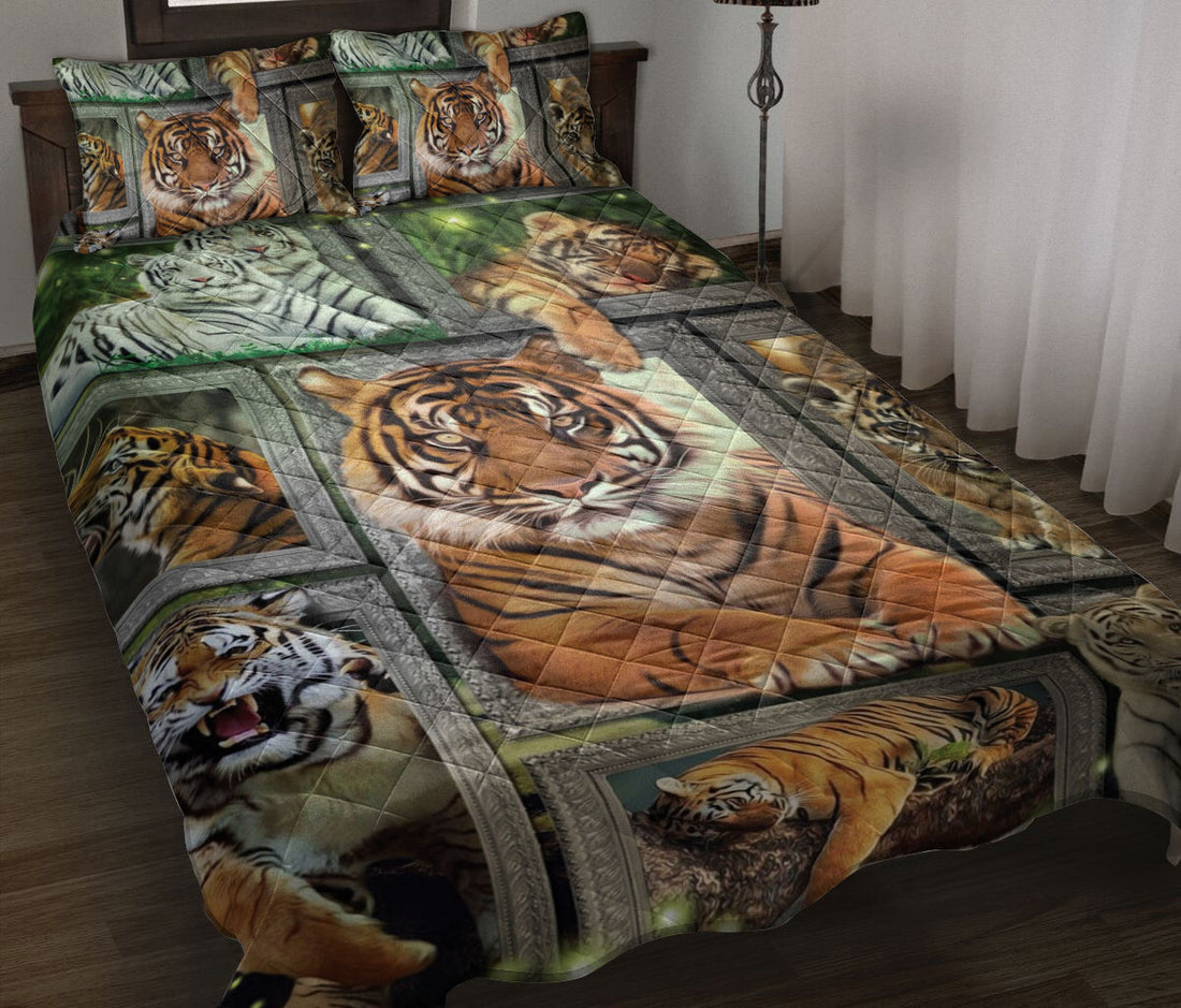 Ohaprints-Quilt-Bed-Set-Pillowcase-Tiger-Frame-Patchwork-Floral-Pattern-Unique-Gift-For-Forest-Animal-Lover-Blanket-Bedspread-Bedding-1996-Throw (55'' x 60'')