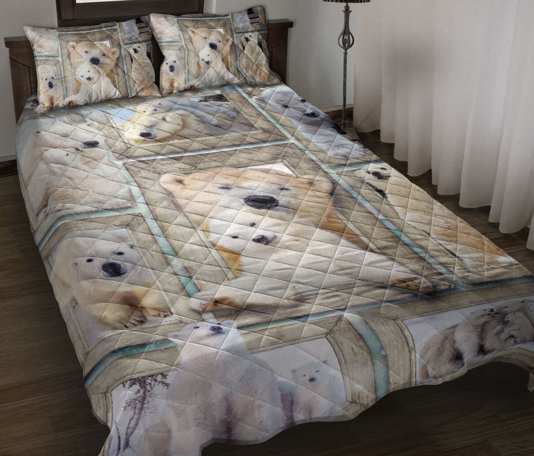 Ohaprints-Quilt-Bed-Set-Pillowcase-Polar-Bear-Frame-Patchwork-Floral-Pattern-Unique-Gift-For-Animal-Lover-Blanket-Bedspread-Bedding-239-Throw (55'' x 60'')