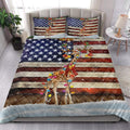 Ohaprints-Quilt-Bed-Set-Pillowcase-Giraffe-Wearing-A-Christmas-Hat-With-String-Light-American-Flag-Blanket-Bedspread-Bedding-4119-King (90'' x 100'')