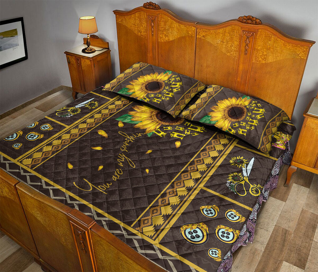 Ohaprints-Quilt-Bed-Set-Pillowcase-Sewing-Machine-Sunflower-You-Are-My-Sunshine-Yellow-Tailors-Unique-Gift-Blanket-Bedspread-Bedding-1853-Queen (80'' x 90'')