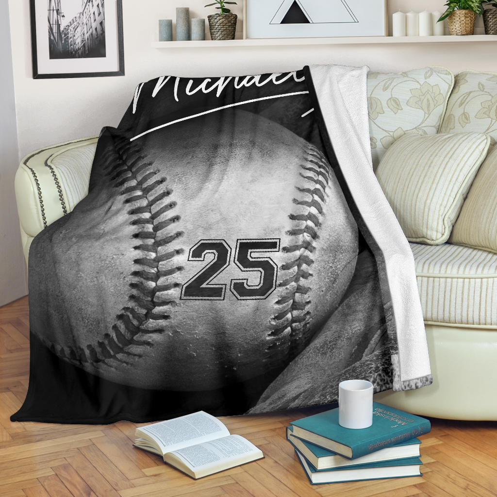 Ohaprints-Fleece-Sherpa-Blanket-Baseball-Gift-For-Son-Boy-Custom-Personalized-Name-Number-Soft-Throw-Blanket-1441-Fleece Blanket