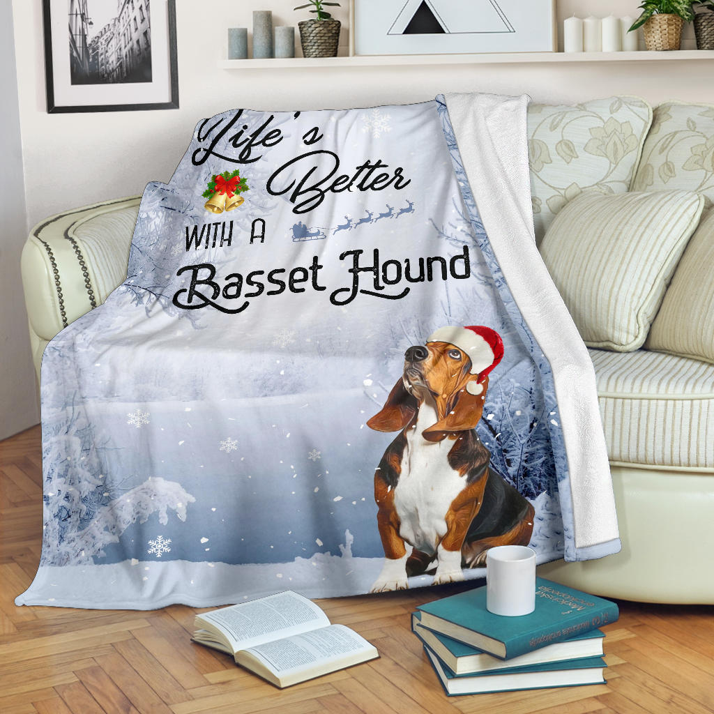 Ohaprints-Fleece-Sherpa-Blanket-Life-Is-Better-With-A-Basset-Hound-Puppy-Dog-Wear-Christmas-Hat-White-Soft-Throw-Blanket-1792-Fleece Blanket