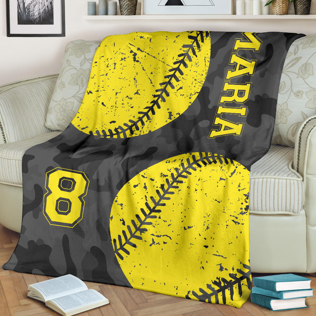 Ohaprints-Fleece-Sherpa-Blanket-Softball-Gift-For-Daughter-Girl-Custom-Personalized-Name-Number-Soft-Throw-Blanket-1178-Fleece Blanket