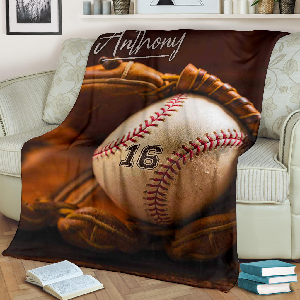 Ohaprints-Fleece-Sherpa-Blanket-Baseball-Gift-For-Son-Boy-Custom-Personalized-Name-Number-Soft-Throw-Blanket-1437-Fleece Blanket