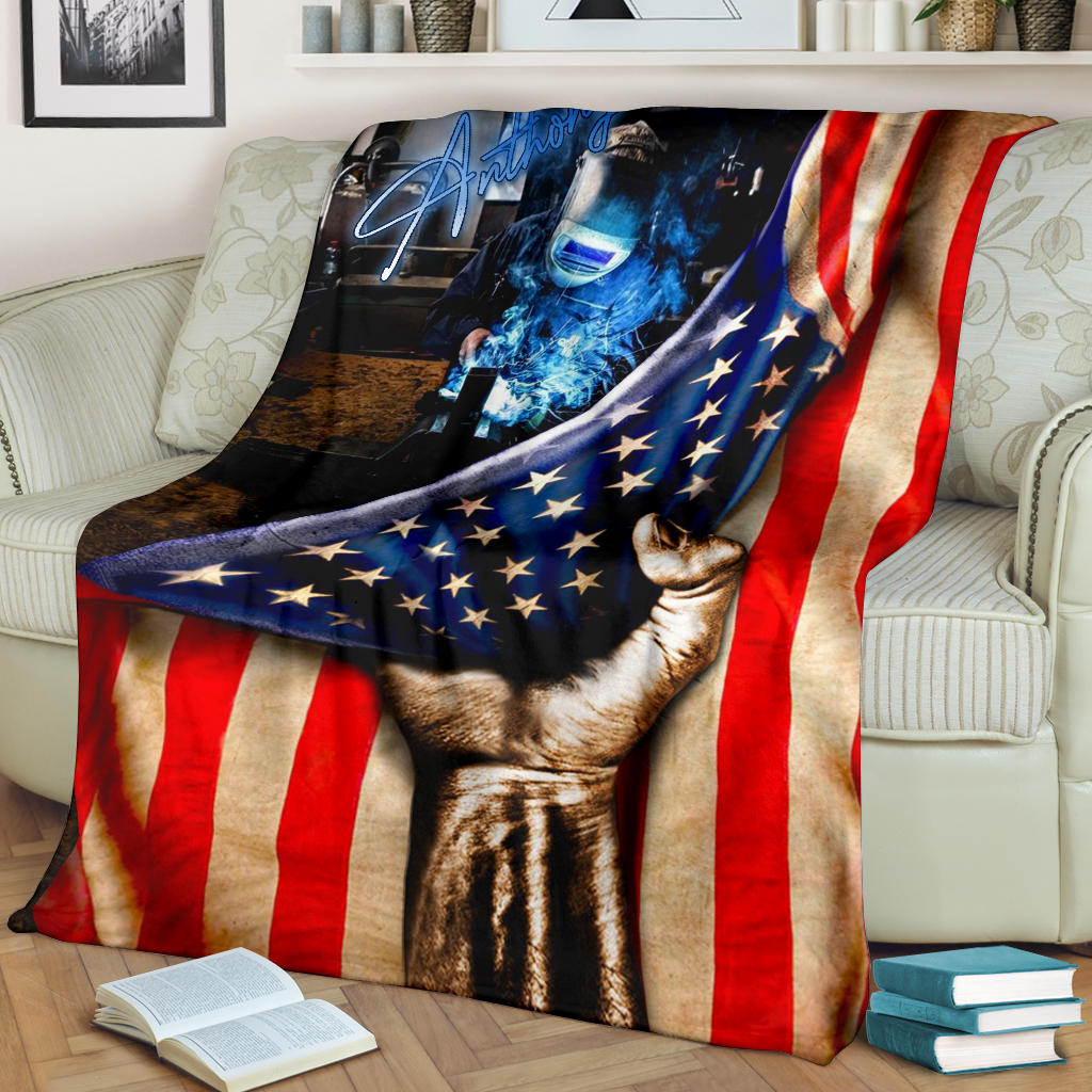 Ohaprints-Fleece-Sherpa-Blanket-Welder-Hand-Flag-Usa-American-Custom-Personalized-Name-Soft-Throw-Blanket-1611-Fleece Blanket