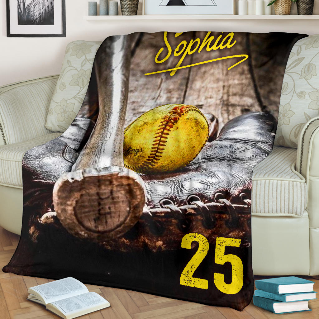 Ohaprints-Fleece-Sherpa-Blanket-Softball-Gift-For-Daughter-Girl-Custom-Personalized-Name-Number-Soft-Throw-Blanket-1821-Fleece Blanket