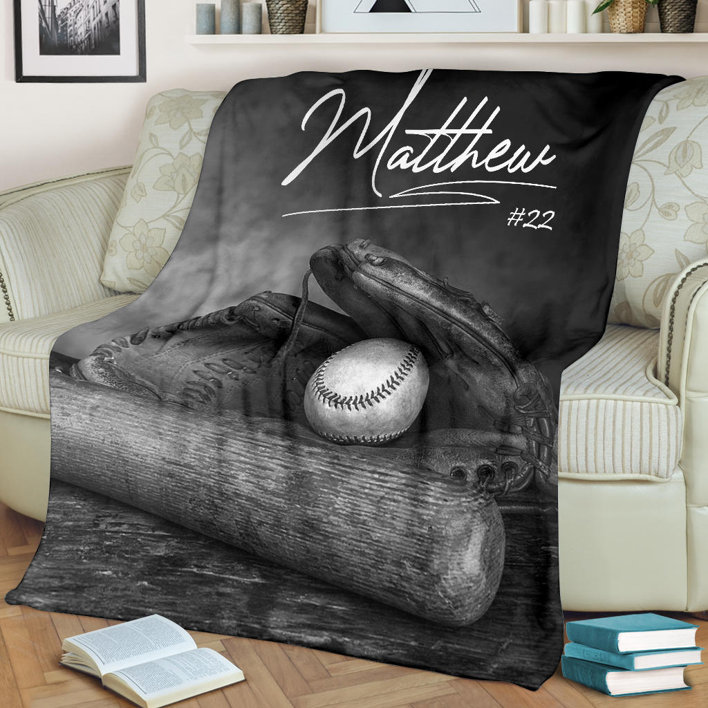 Ohaprints-Fleece-Sherpa-Blanket-Baseball-Gift-For-Son-Boy-Custom-Personalized-Name-Number-Soft-Throw-Blanket-1444-Fleece Blanket