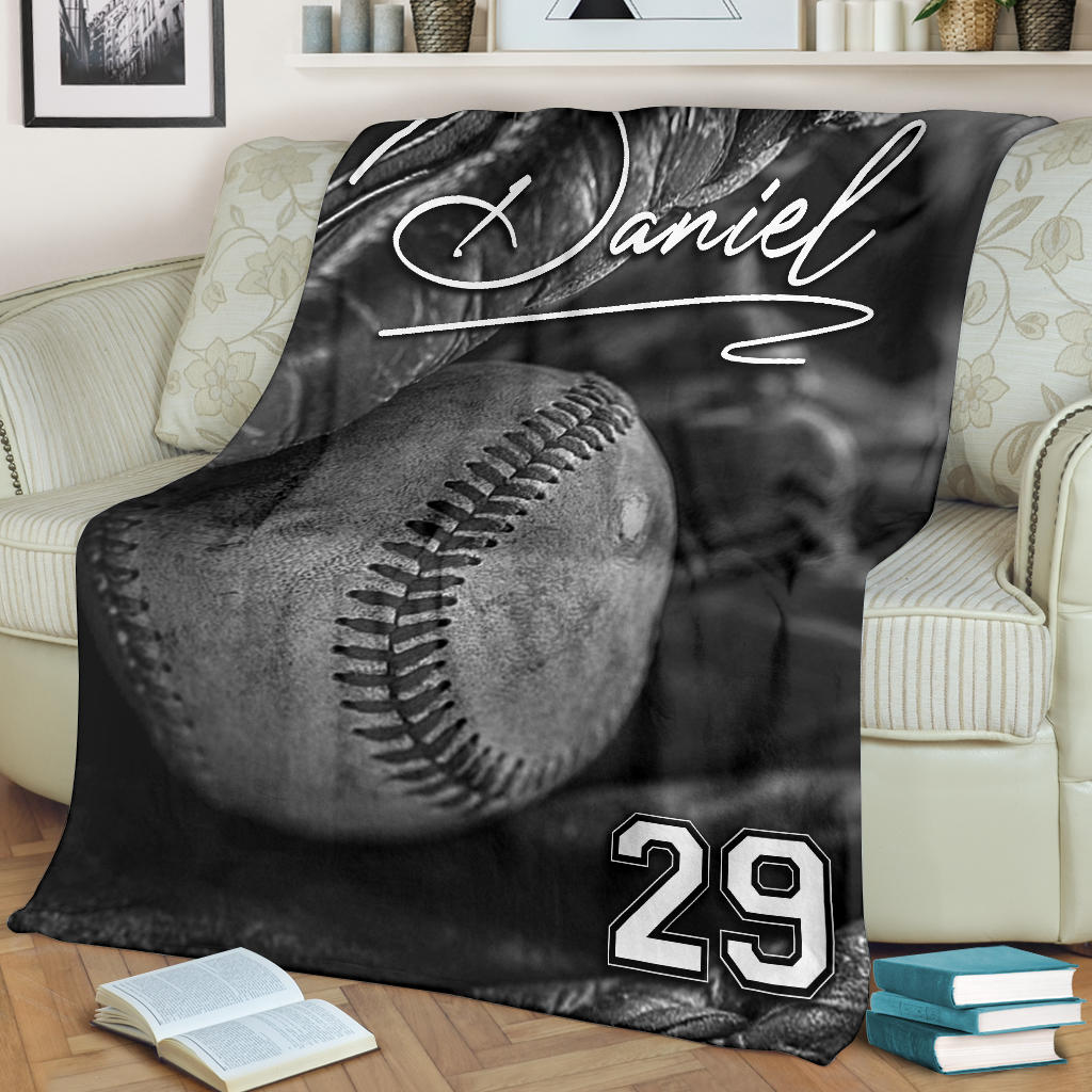 Ohaprints-Fleece-Sherpa-Blanket-Baseball-Gift-For-Son-Boy-Custom-Personalized-Name-Number-Soft-Throw-Blanket-1457-Sherpa Blanket