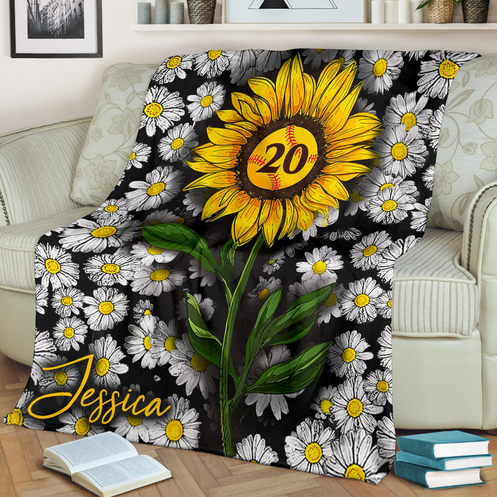 Ohaprints-Fleece-Sherpa-Blanket-Softball-Sunflower-Gift-For-Daughter-Girl-Custom-Personalized-Name-Number-Soft-Throw-Blanket-1198-Fleece Blanket