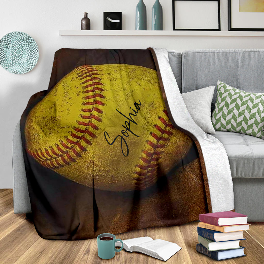 Ohaprints-Fleece-Sherpa-Blanket-Softball-Gift-For-Daughter-Girl-Custom-Personalized-Name-Soft-Throw-Blanket-1856-Sherpa Blanket