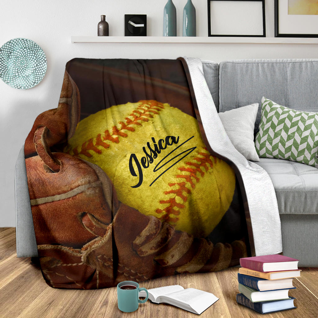 Ohaprints-Fleece-Sherpa-Blanket-Softball-Gift-For-Daughter-Girl-Custom-Personalized-Name-Soft-Throw-Blanket-1180-Sherpa Blanket