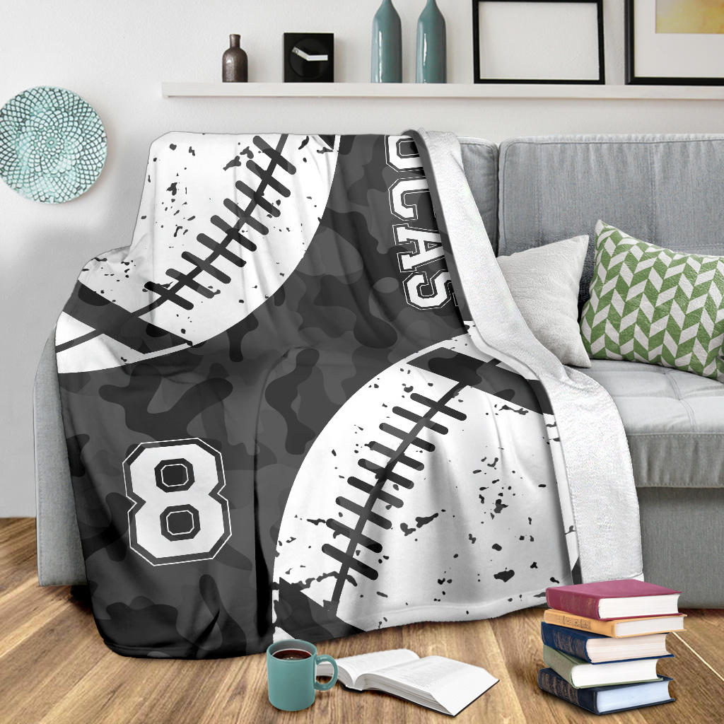 Ohaprints-Fleece-Sherpa-Blanket-American-Football-Gift-For-Son-Boy-Men-Custom-Personalized-Name-Number-Soft-Throw-Blanket-1307-Fleece Blanket