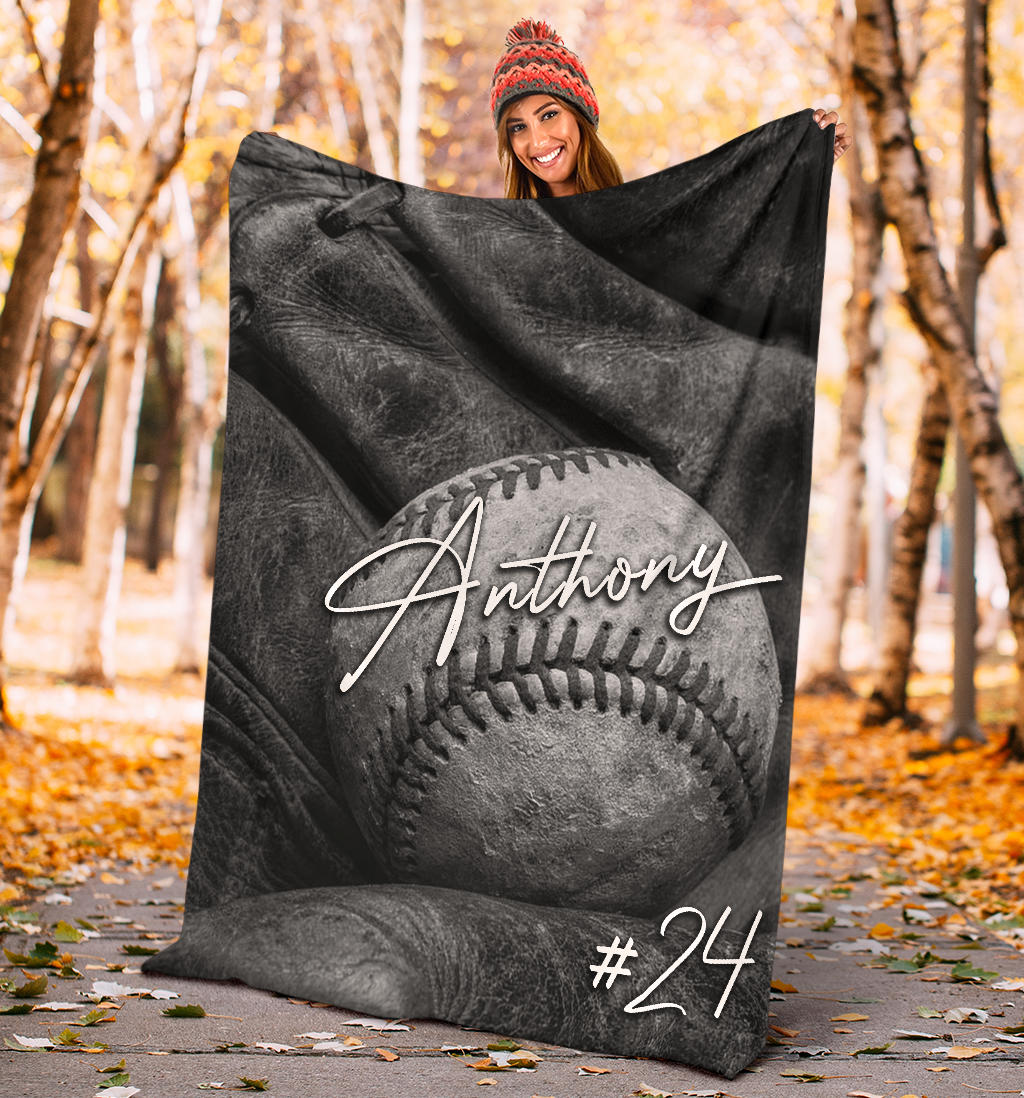 Ohaprints-Fleece-Sherpa-Blanket-Baseball-Gift-For-Son-Boy-Custom-Personalized-Name-Number-Soft-Throw-Blanket-1432-Sherpa Blanket