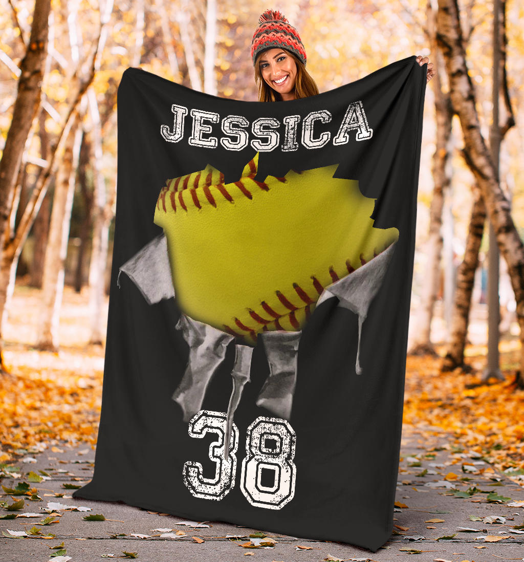 Ohaprints-Fleece-Sherpa-Blanket-Softball-Gift-For-Daughter-Girl-Custom-Personalized-Name-Number-Soft-Throw-Blanket-1172-Sherpa Blanket