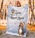 Ohaprints-Fleece-Sherpa-Blanket-Life-Is-Better-With-A-Basset-Hound-Puppy-Dog-Wear-Christmas-Hat-White-Soft-Throw-Blanket-1792-Sherpa Blanket