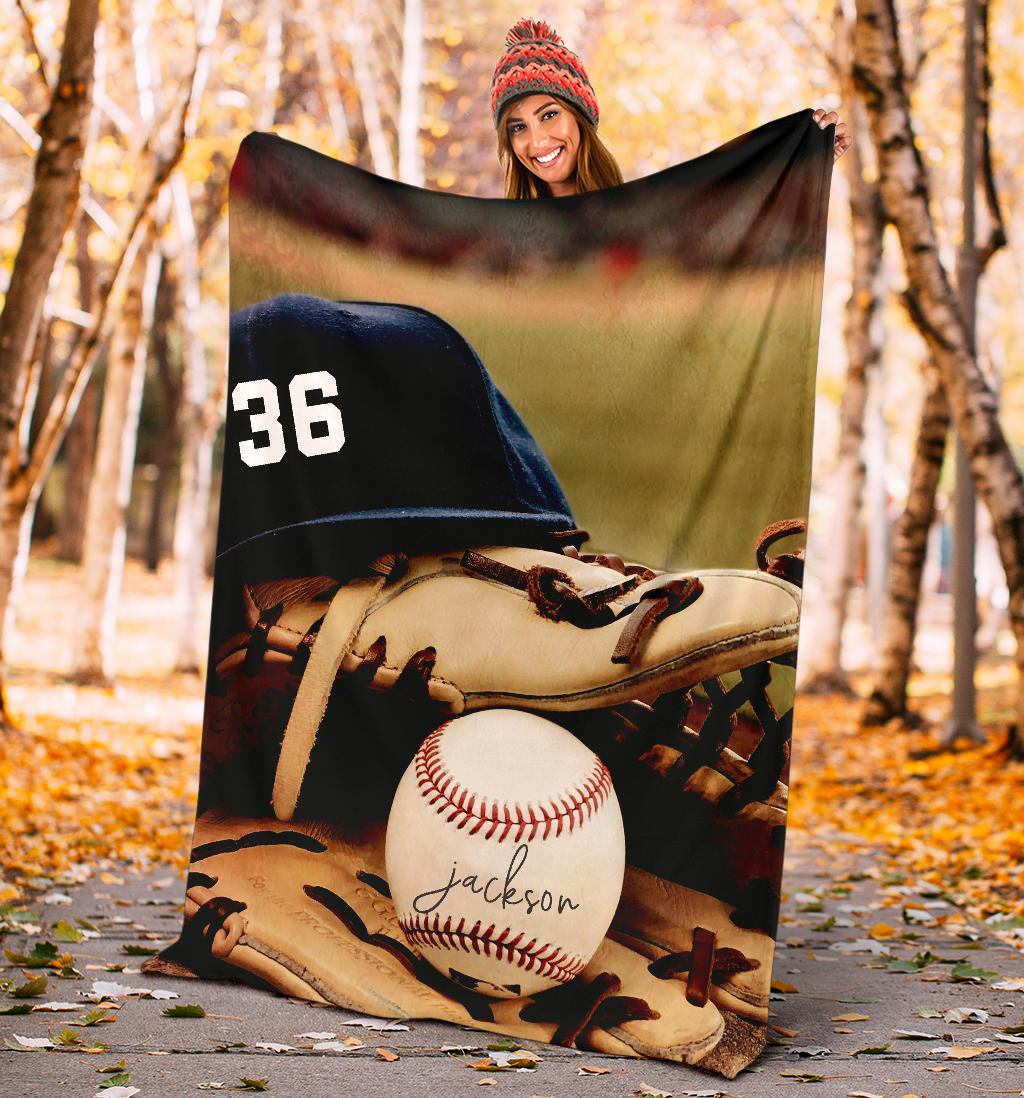 Ohaprints-Fleece-Sherpa-Blanket-Baseball-Gift-For-Son-Boy-Custom-Personalized-Name-Number-Soft-Throw-Blanket-1483-Sherpa Blanket