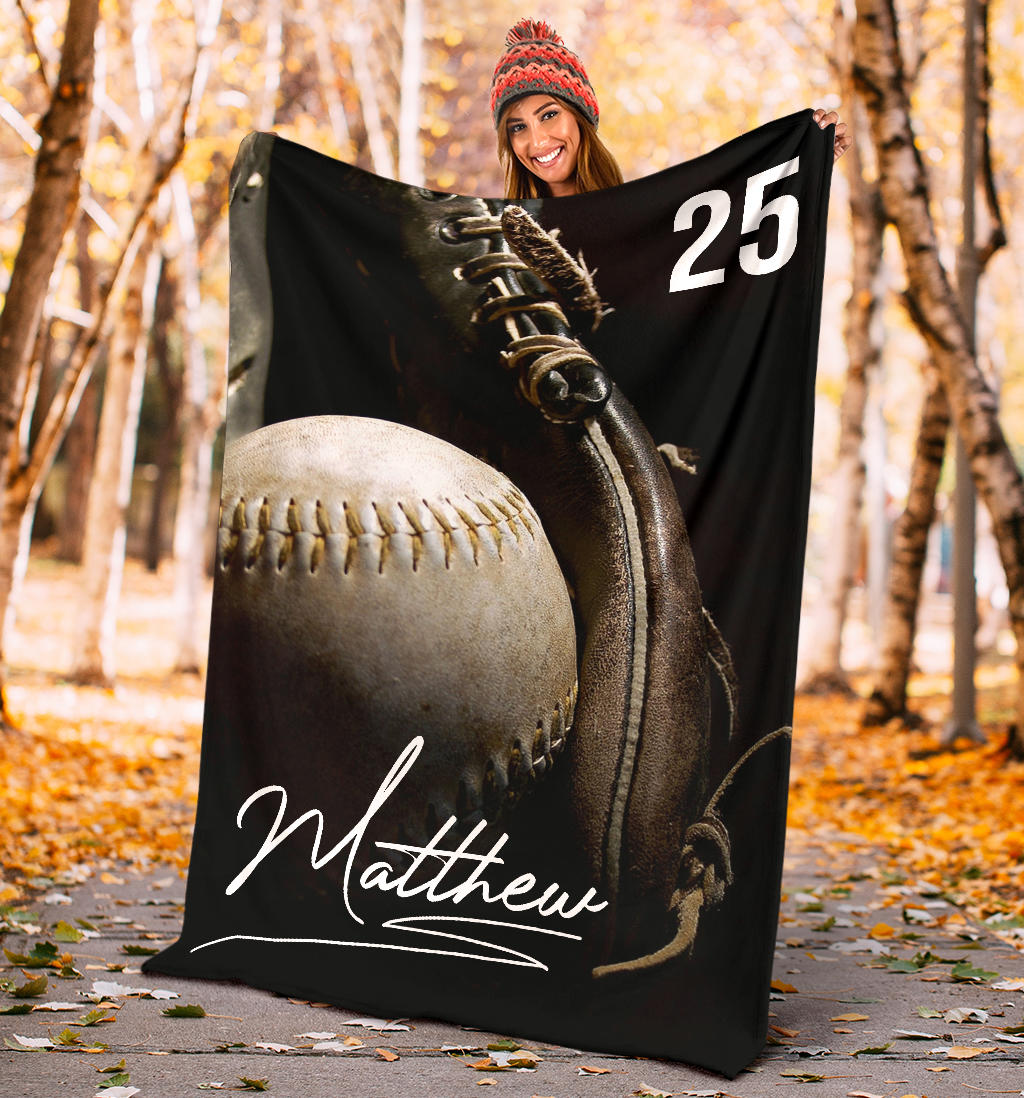 Ohaprints-Fleece-Sherpa-Blanket-Baseball-Gift-For-Son-Boy-Custom-Personalized-Name-Number-Soft-Throw-Blanket-1440-Sherpa Blanket