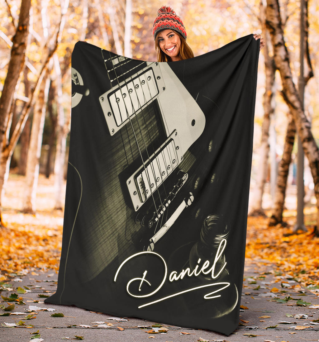 Ohaprints-Fleece-Sherpa-Blanket-Guitar-Lover-Gift-Guitarist-Black-Guitar-Custom-Personalized-Name-Soft-Throw-Blanket-1672-Sherpa Blanket