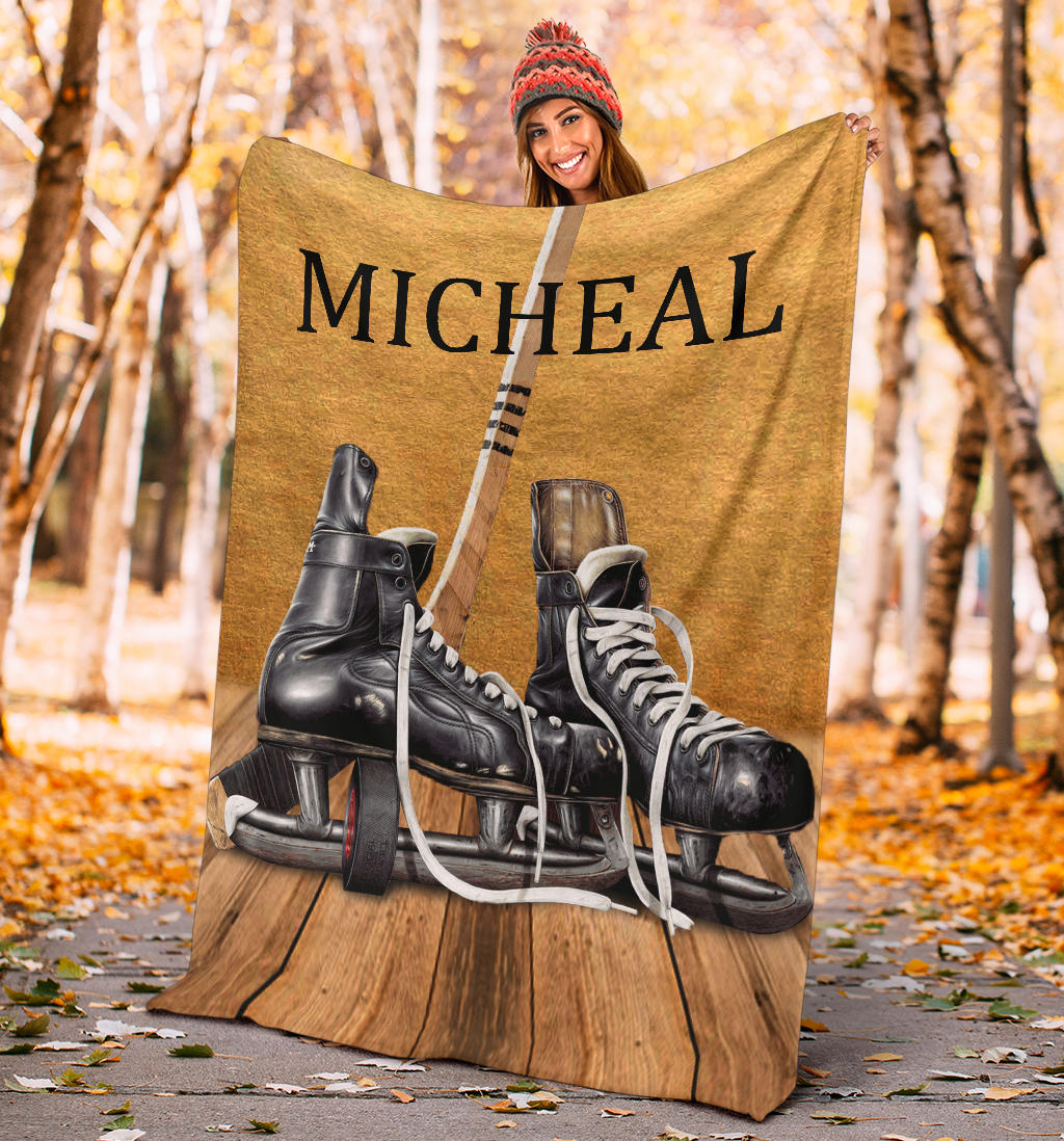 Ohaprints-Fleece-Sherpa-Blanket-Brown-Vintage-Hockey-Shoes-Teen-Blanket-Wood-Pattern-Custom-Personalized-Name-Soft-Throw-Blanket-1679-Sherpa Blanket