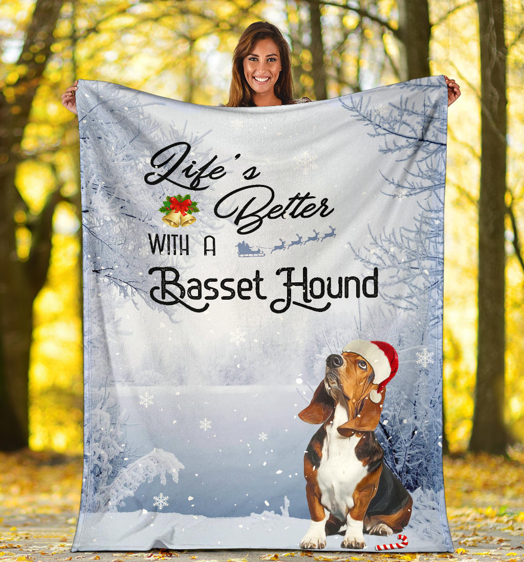 Ohaprints-Fleece-Sherpa-Blanket-Life-Is-Better-With-A-Basset-Hound-Puppy-Dog-Wear-Christmas-Hat-White-Soft-Throw-Blanket-1792-Sherpa Blanket